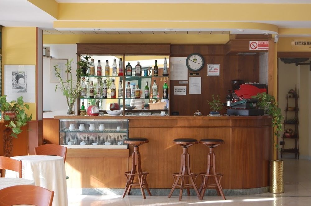 Hotel Laurence Roma Ngoại thất bức ảnh