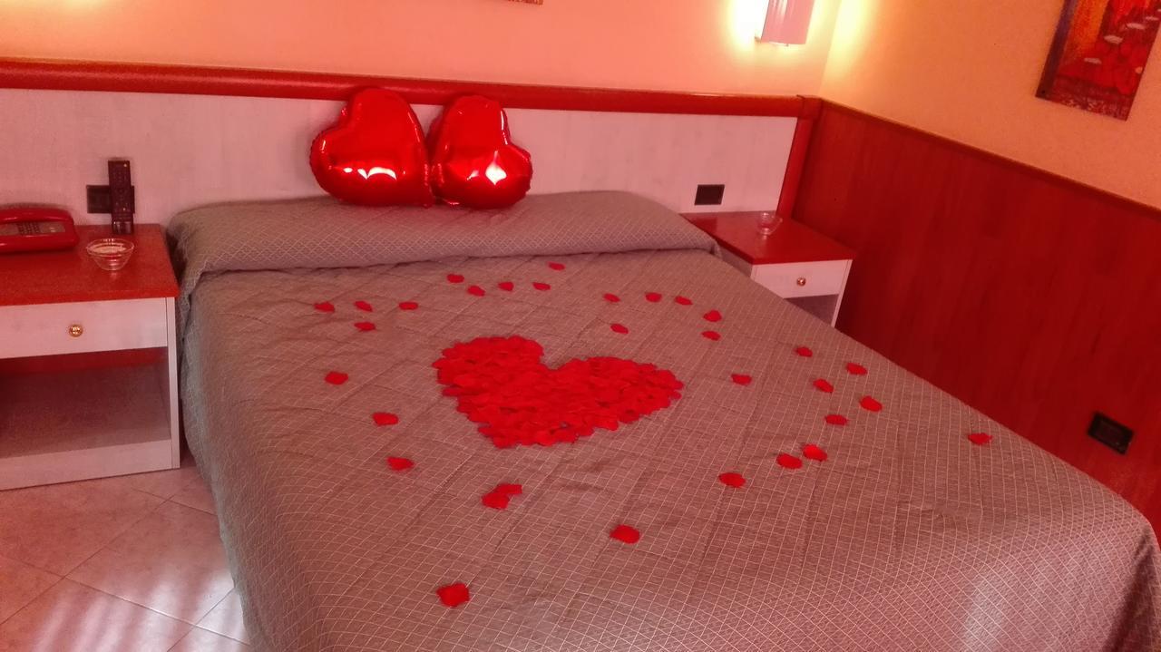 Hotel Laurence Roma Ngoại thất bức ảnh